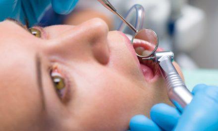 Extracción dental en pacientes con bifosfonatos: riesgos, cuidados y recomendaciones